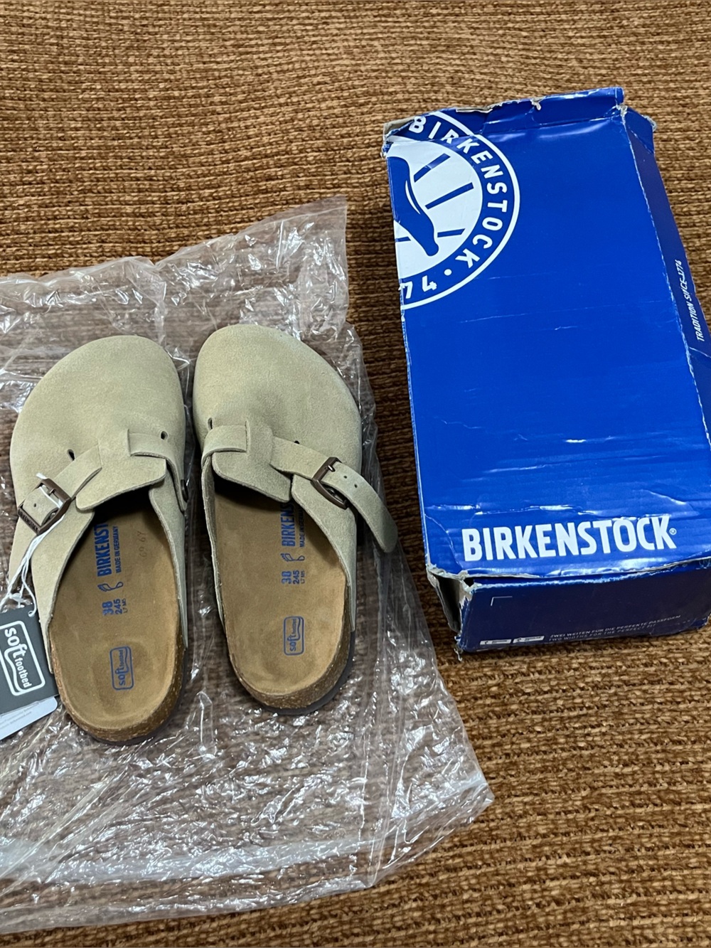(Fake) Birkenstock Tan Suede Clogs with Buckle
